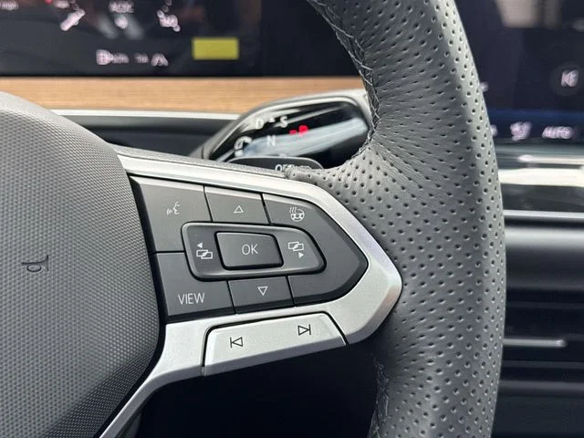 New 2026  Volkswagen 2.0T SEL R-Line Turbo image 19