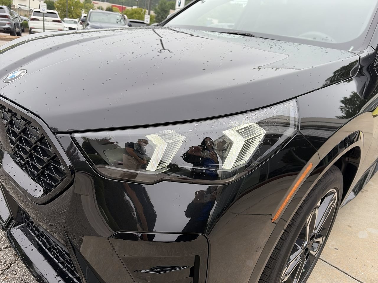 Used 2026 Black Sapphire Metallic BMW xDrive28i image 11