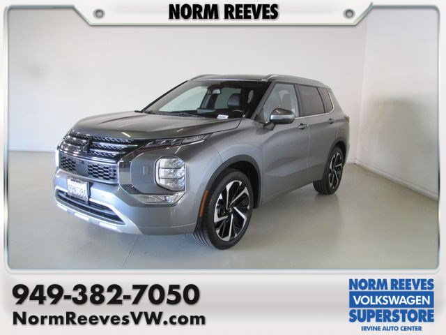 2022 Mitsubishi Outlander SEL S-AWC's photo