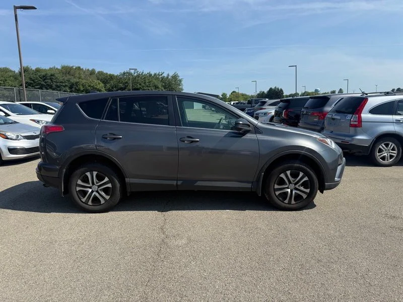 Used 2018 Gray Toyota LE image 6