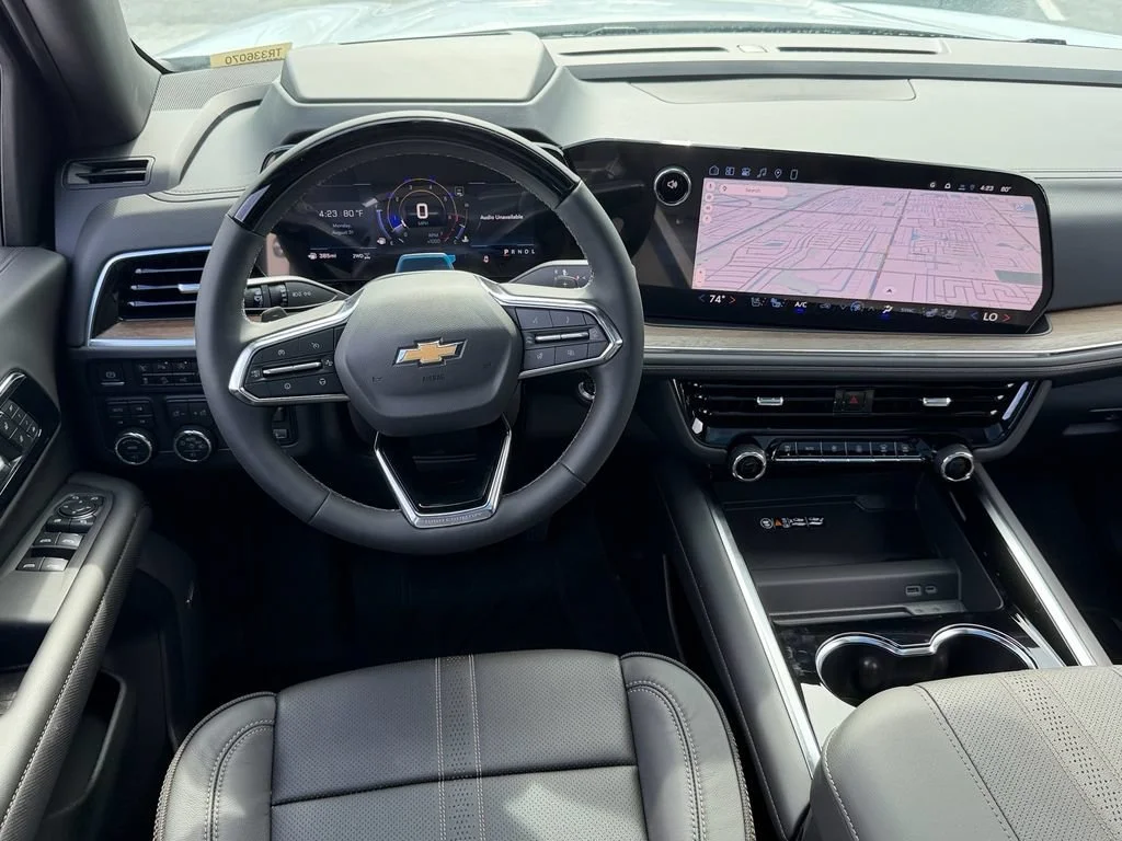 New 2026 Polar White Tricoat Chevrolet High Country image 13