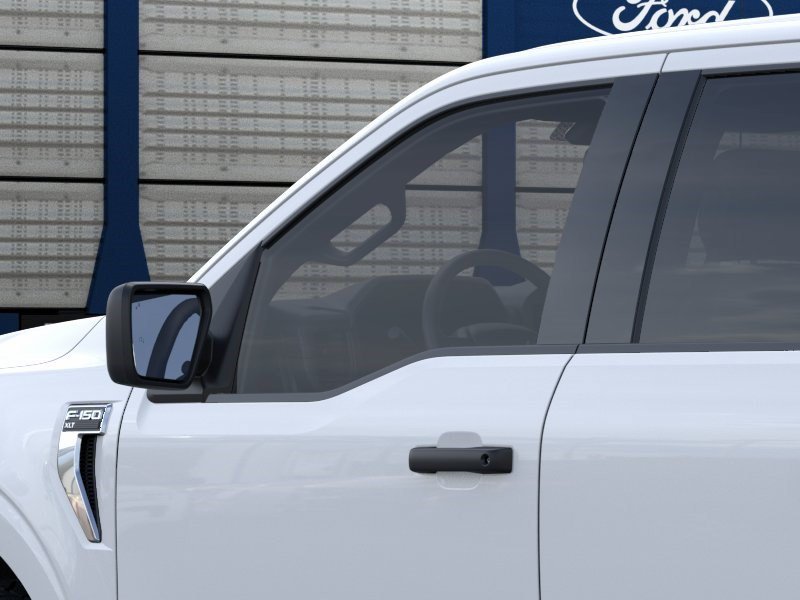 New 2026 Oxford White Ford XLT image 21