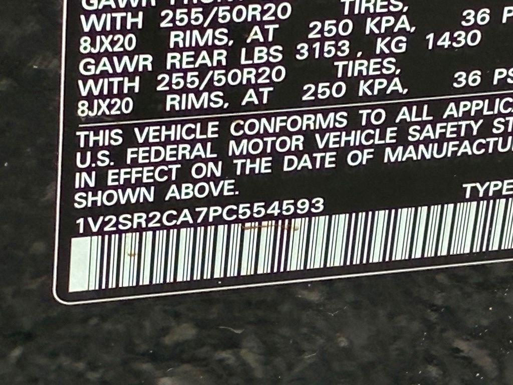 Used 2023 Black Volkswagen 3.6L V6 SEL R-Line image 60