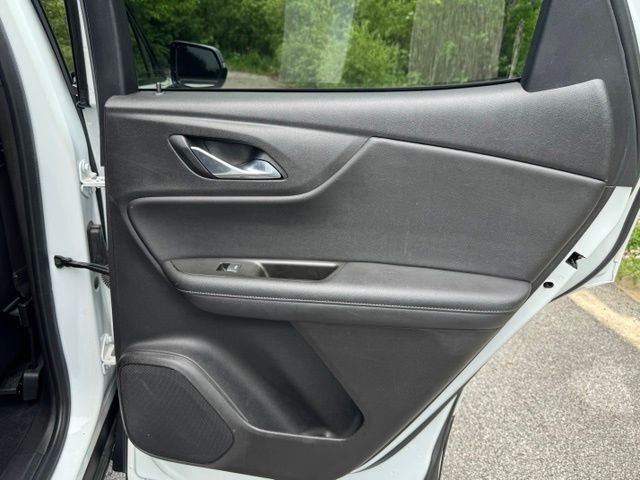 Used 2020 Summit White Chevrolet LT image 15