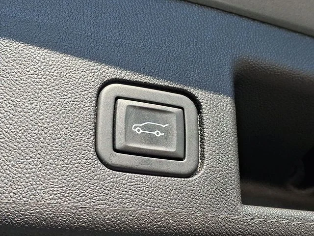 Used 2024 Gray Chevrolet LT image 28