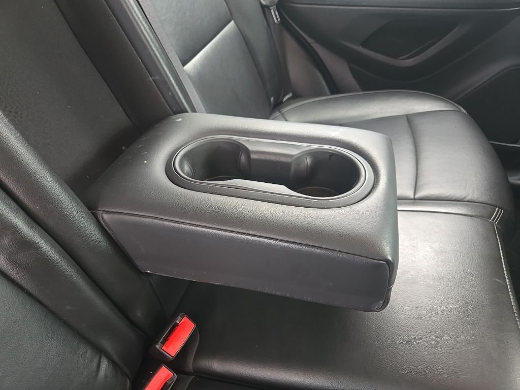 Used 2016 Black Chevrolet LTZ image 77