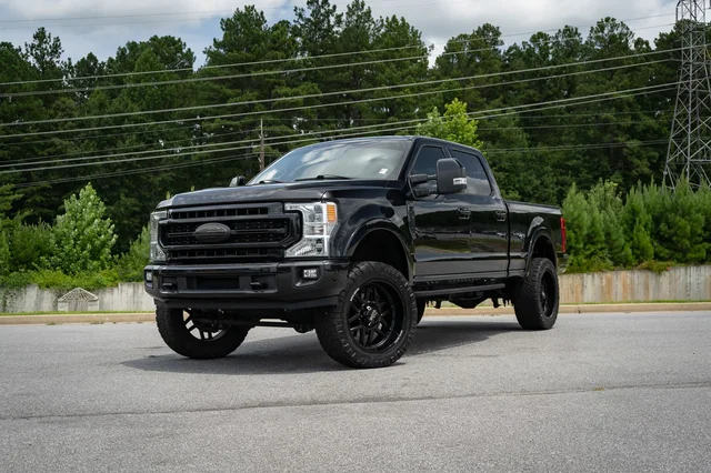 2022 Ford F-350SD Lariat