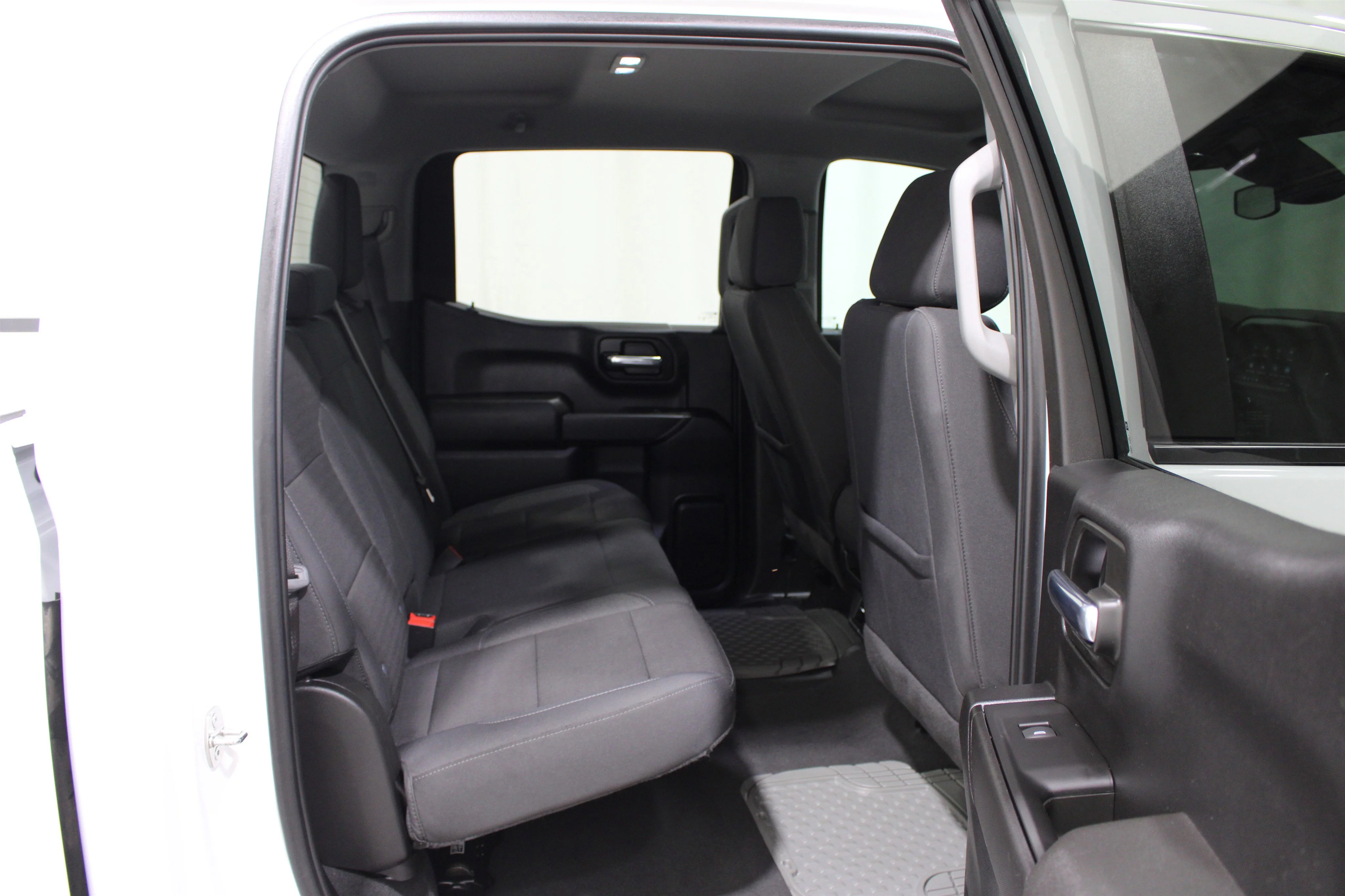 Used 2024 Summit White Chevrolet Custom image 21