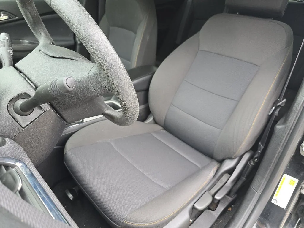 Used 2018 Black Chevrolet LS image 17