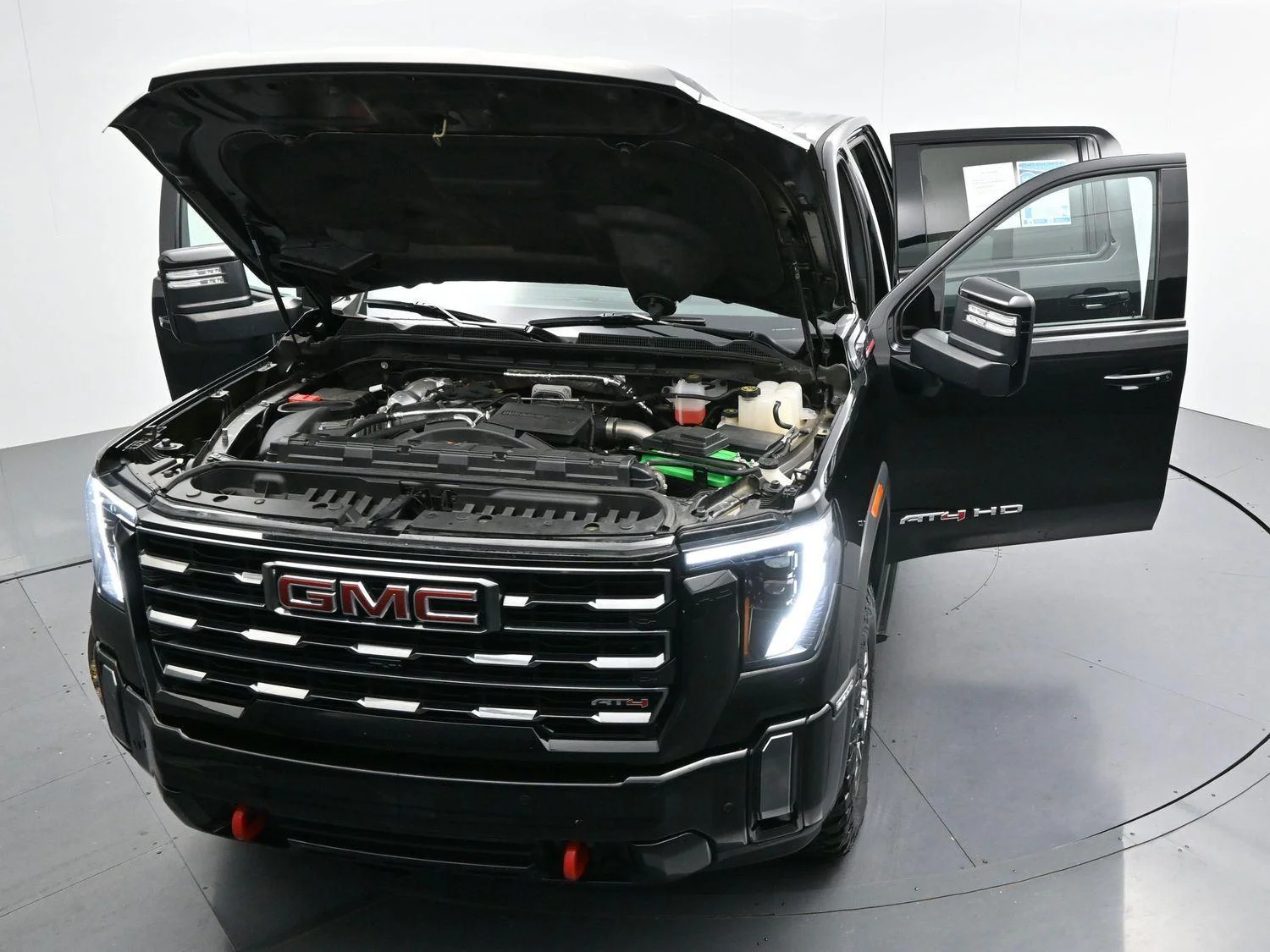 Used 2024 Onyx Black GMC AT4 image 45