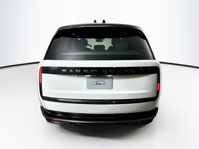 New 2027 White Land Rover SE image 6