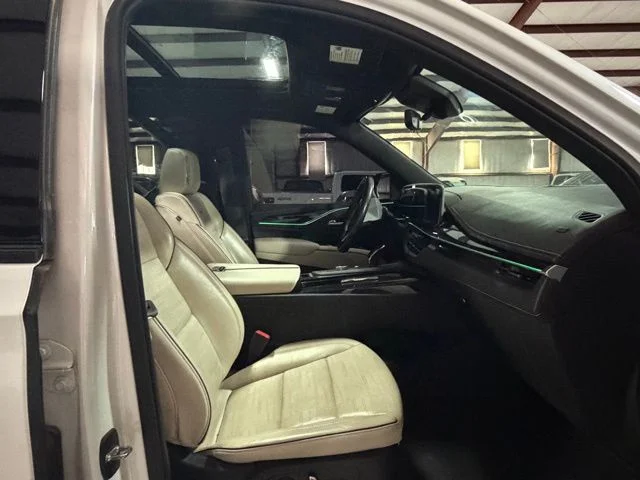 2022 Cadillac Escalade ESV Sport - Photo 11