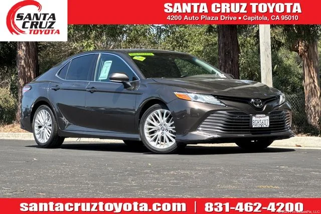 Used 2018 Brown Toyota XLE image 1