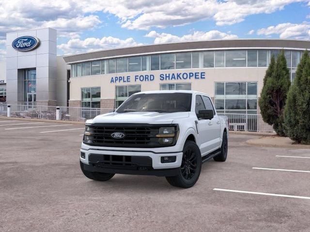 New 2026 White Ford XLT image 2