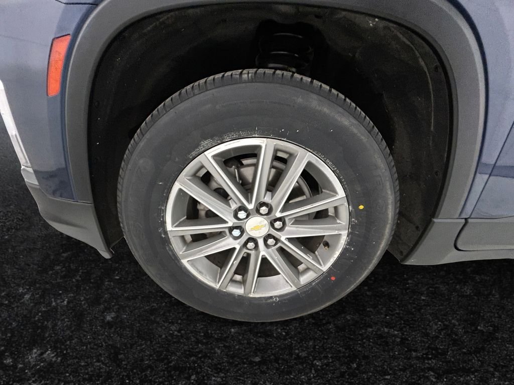 Used 2023 Blue Chevrolet LT image 27