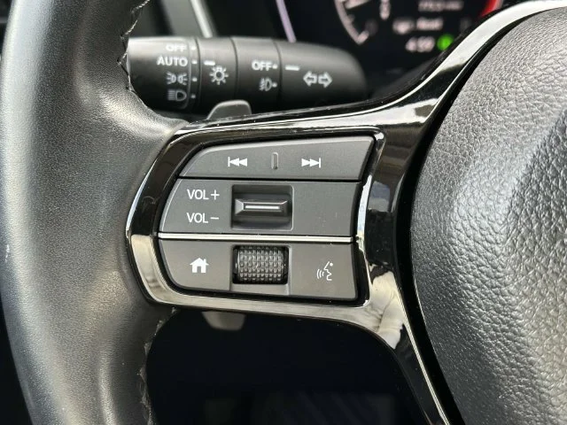 2025 Honda Pilot Touring - Photo 21