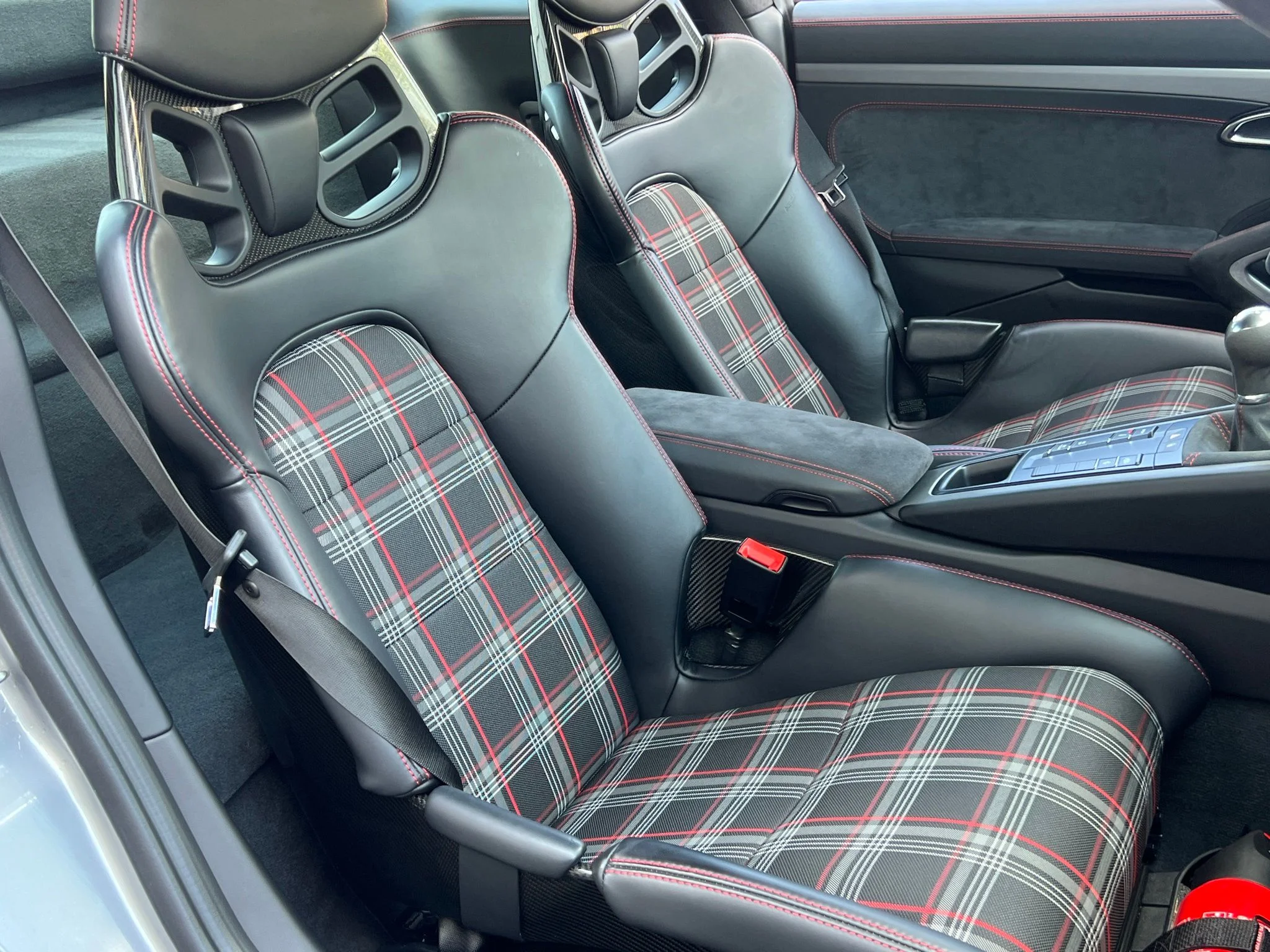 Used 2018 Silver Porsche GT3 image 37