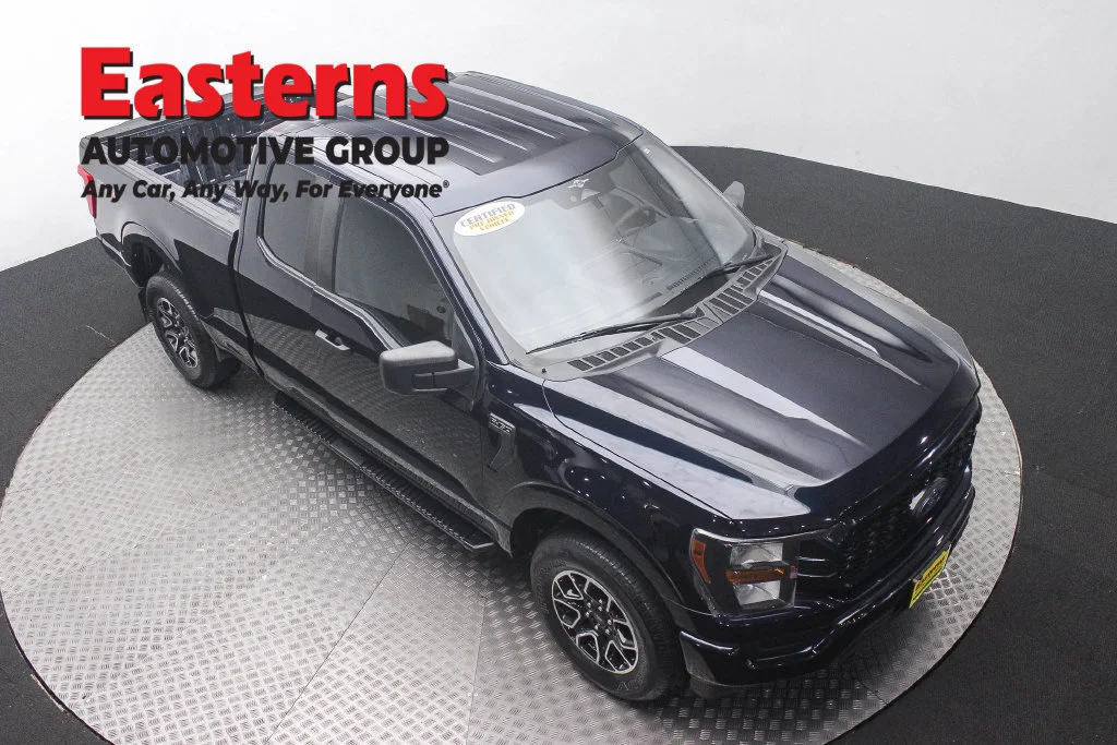 Used 2023 Blue Ford XL image 3