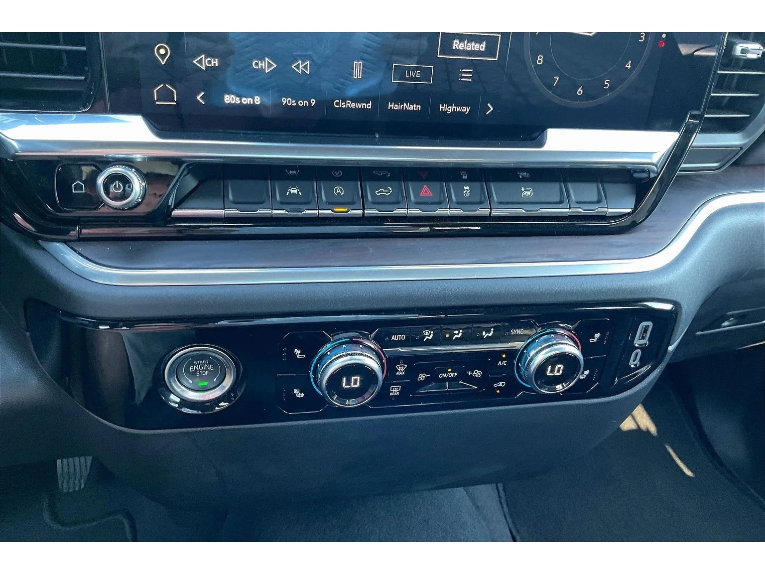 Used 2024 Titanium Rush Metallic GMC SLT image 21