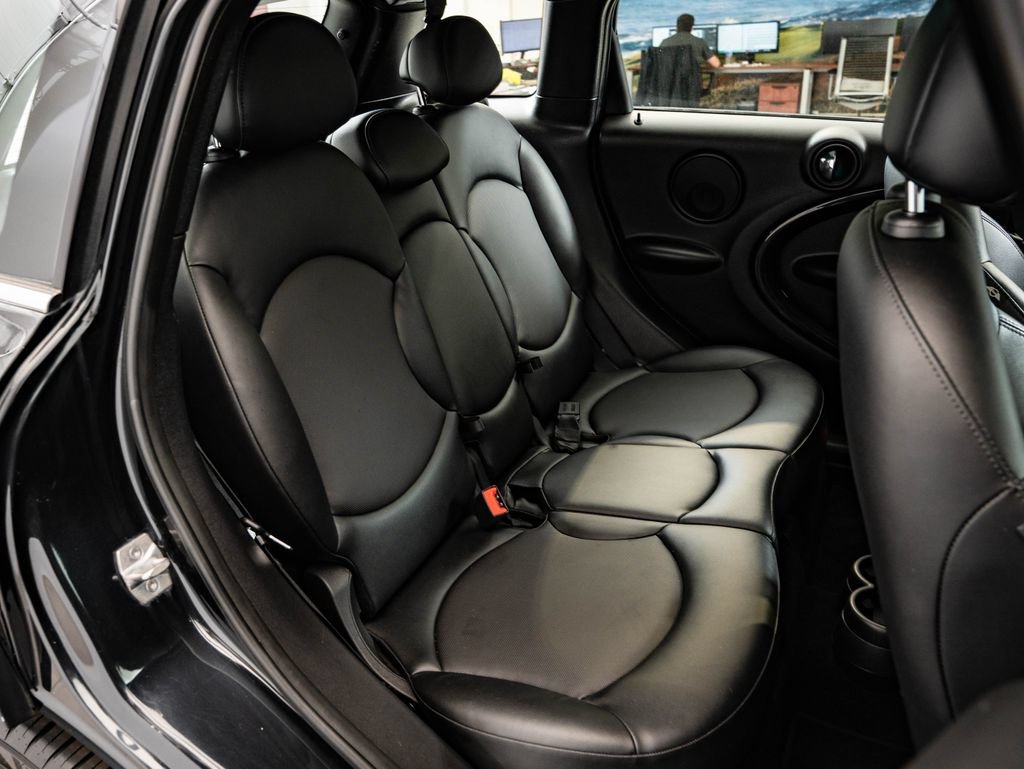 Used 2016 Absolute Black Metallic MINI  image 42
