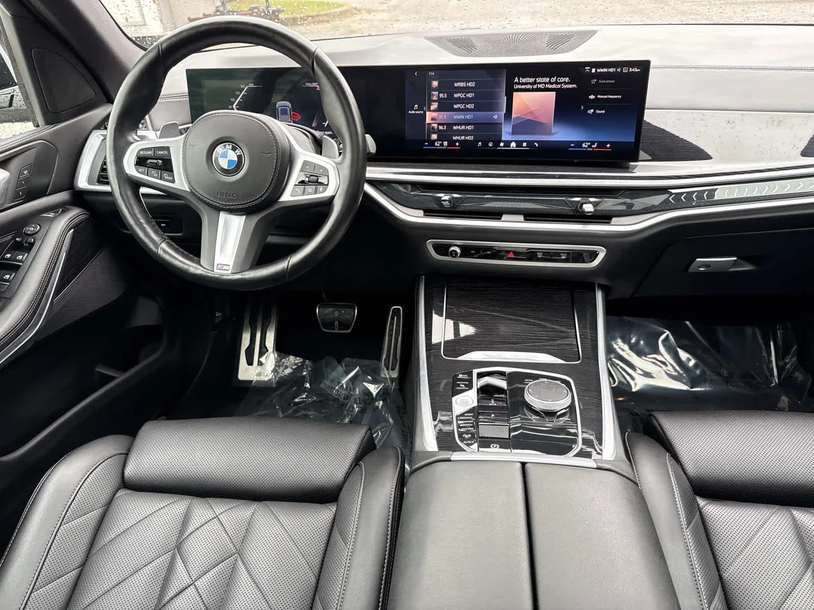 Used 2024 Brooklyn Grey Metallic BMW xDrive40i image 29