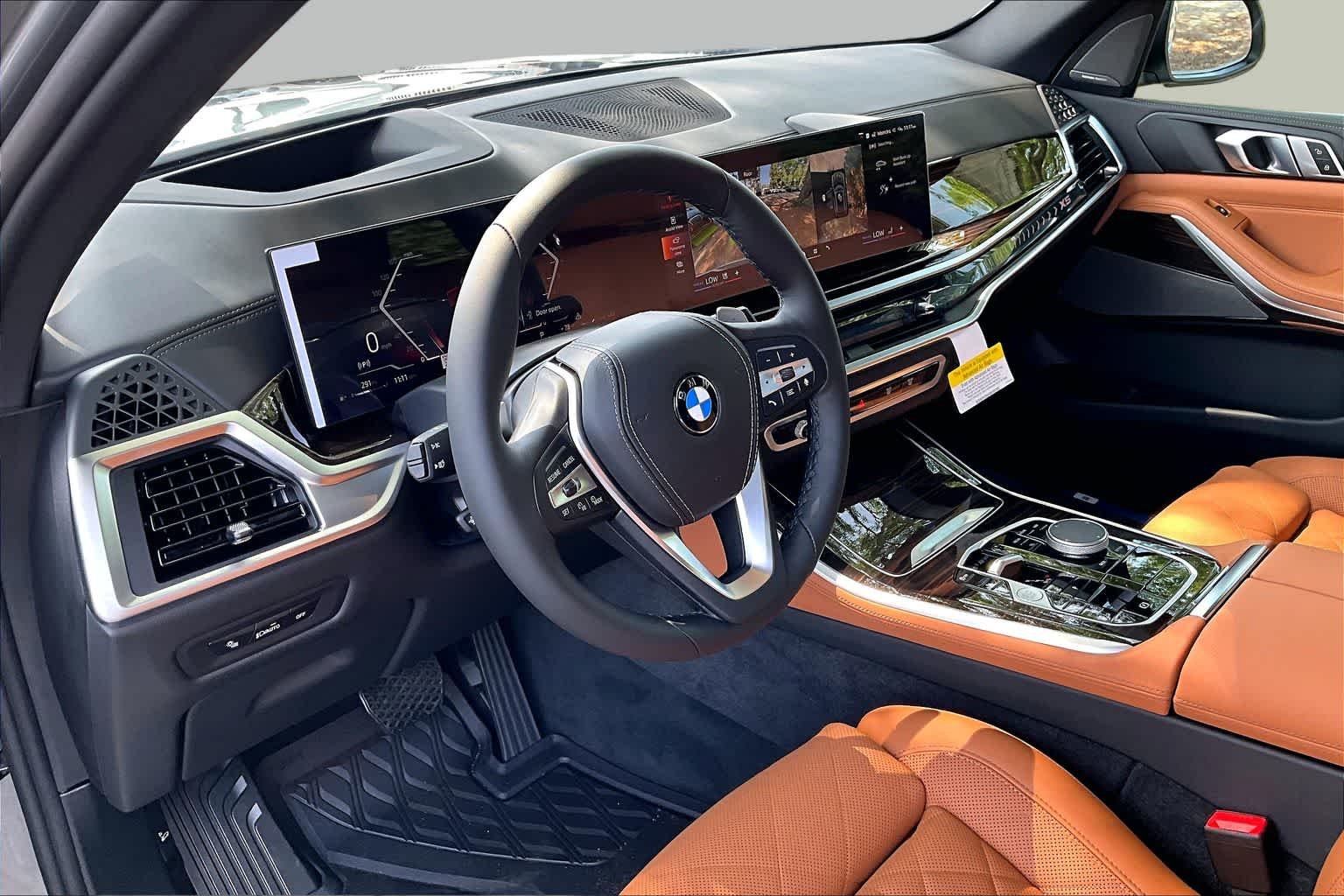 New 2026 Skyscraper Grey Metallic BMW xDrive40i image 8