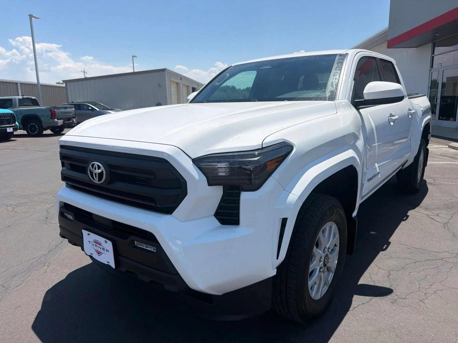 New 2026 Ice Cap Toyota SR5 image 3