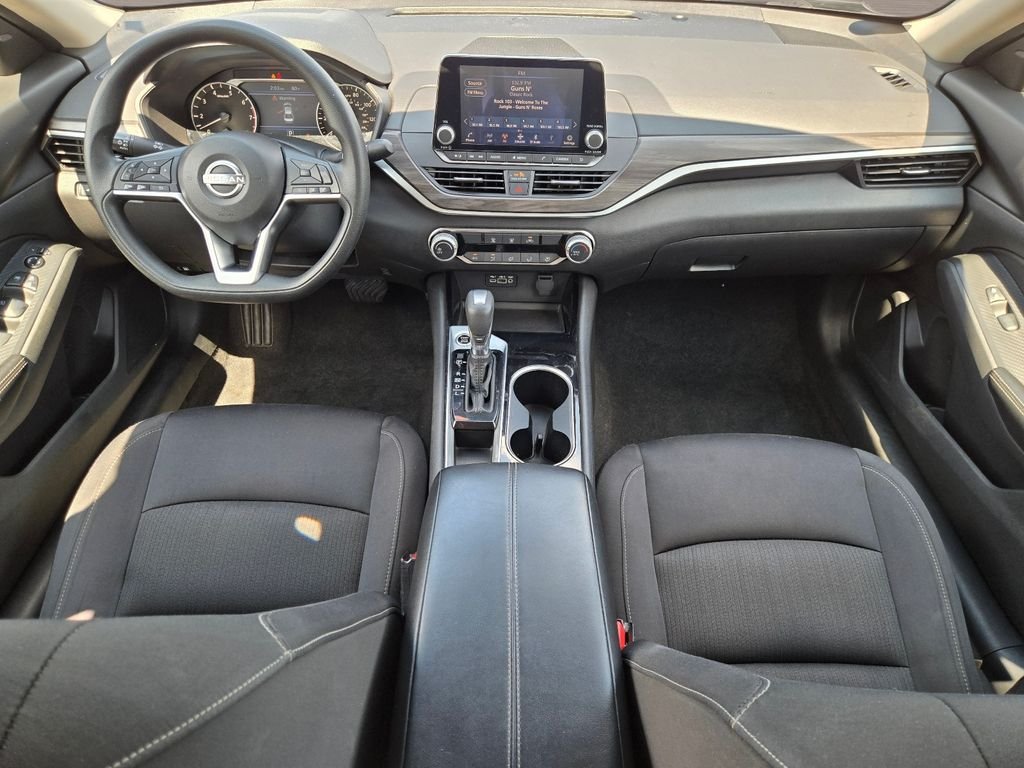 Used 2024 Gray Nissan 2.5 SV image 10