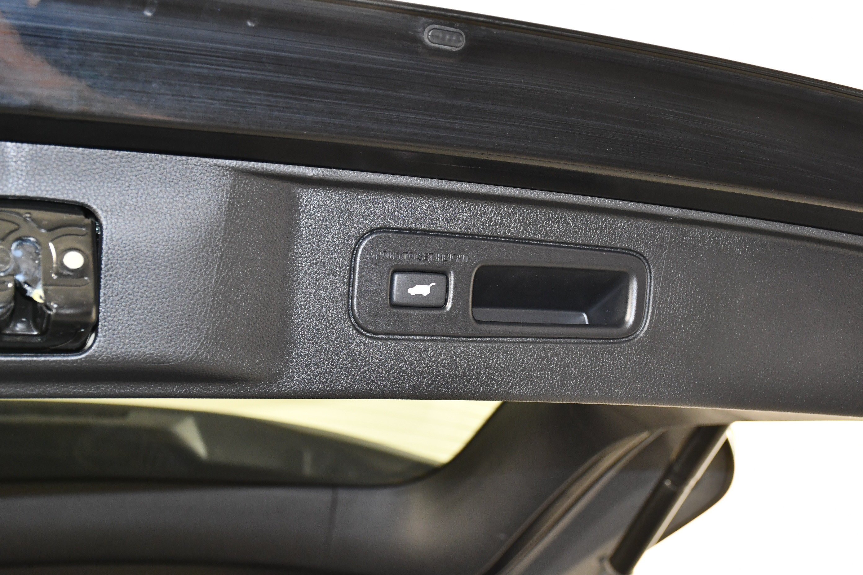 Used 2024 Crystal Black Pearl Honda EX-L 8 Passenger image 36