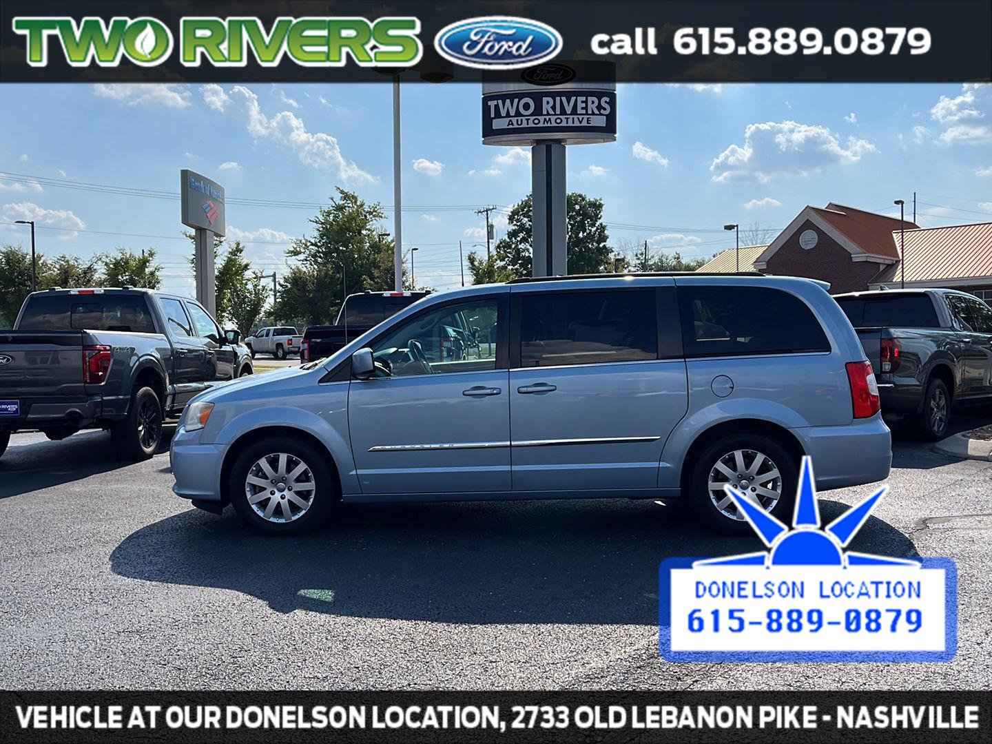 Used 2013 Crystal Blue Pearlcoat Chrysler Touring image 48