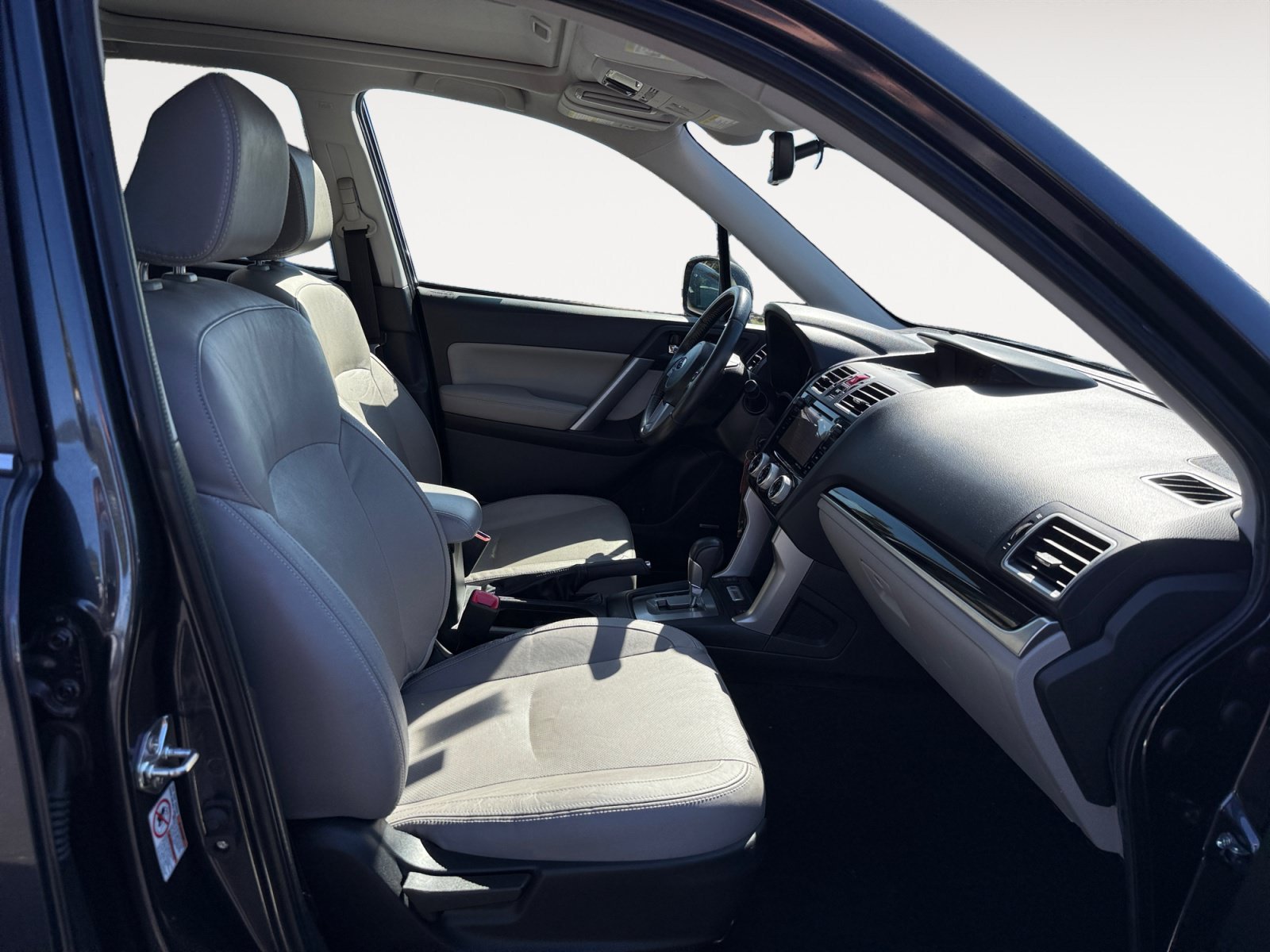 Used 2018 Dark Gray Metallic Subaru 2.5i Limited image 19
