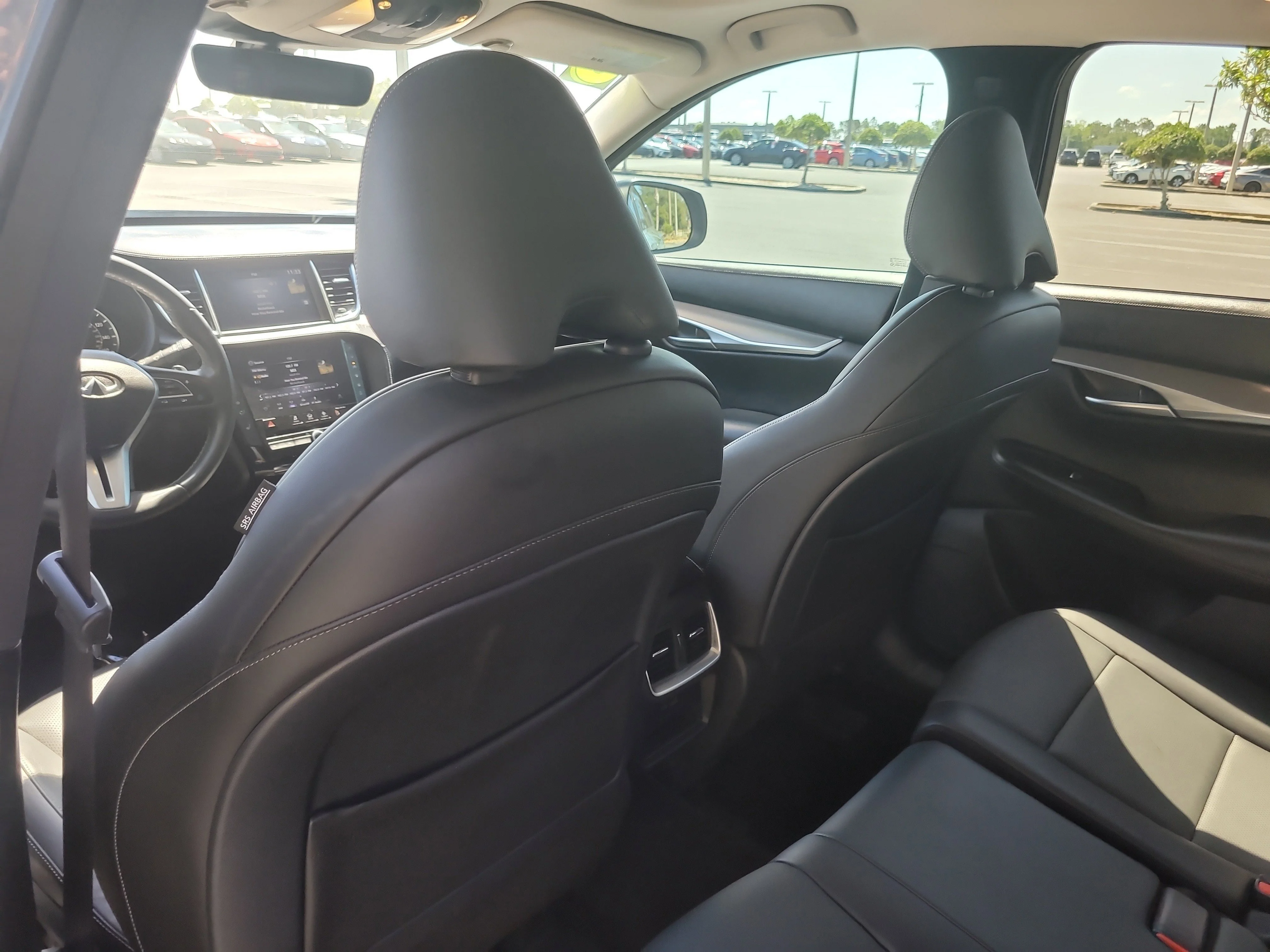Used 2023 Slate Gray INFINITI LUXE image 13