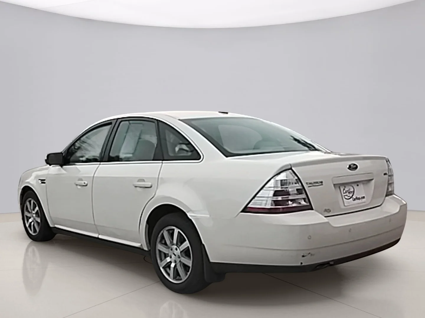Used 2009 White Ford SEL image 3