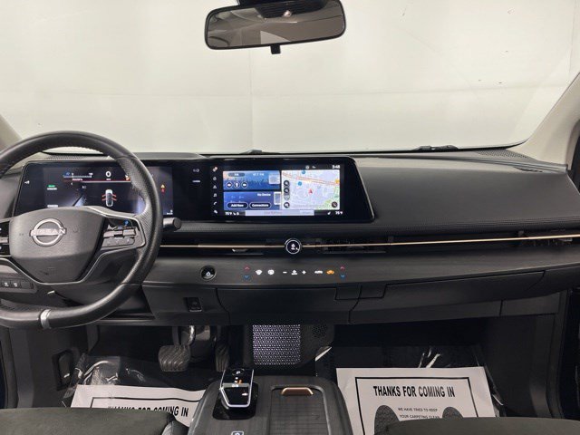 Used 2023 Deep Ocean Blue Pearl/Black Diamond Pearl Nissan ENGAGE image 33