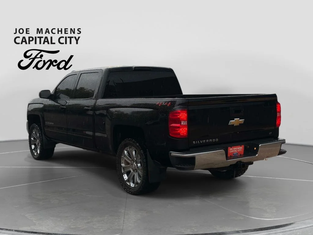 Used 2018 Black Chevrolet LT image 7