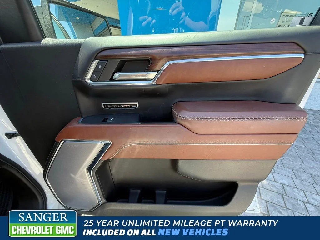 Used 2023 White Frost Tricoat GMC Denali Ultimate image 16