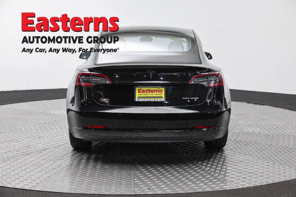 Used 2022 Black Tesla Long Range image 6