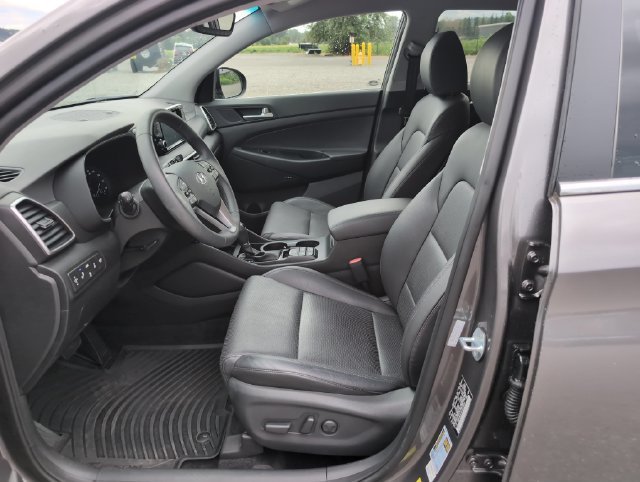 Used 2020 Magnetic Force Metallic Hyundai Limited image 16