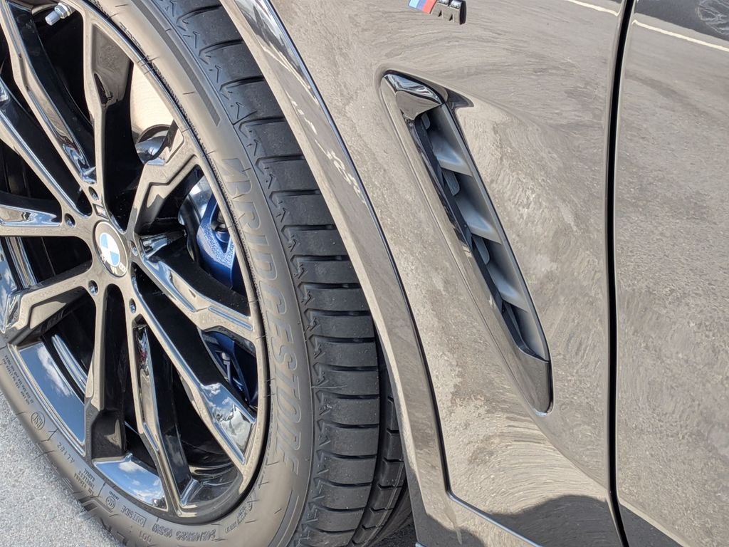 Used 2024 Gray BMW M40i image 26