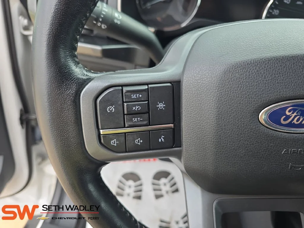 Used 2021 White Ford XLT image 18