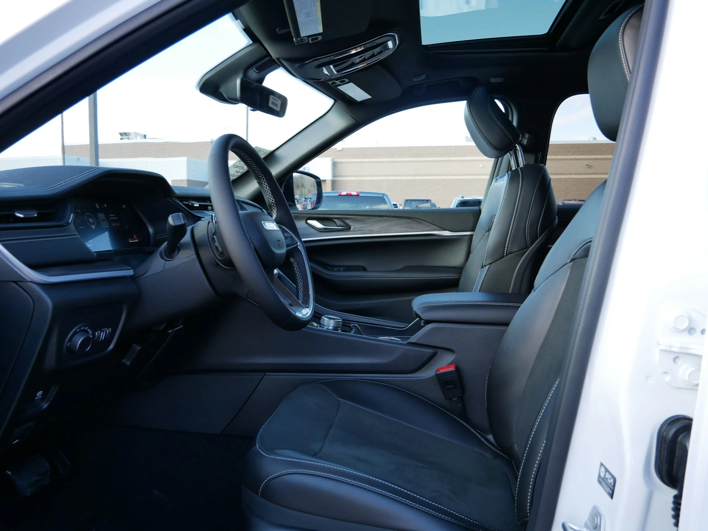 New 2026 Bright White Clearcoat Jeep Laredo Altitude image 6