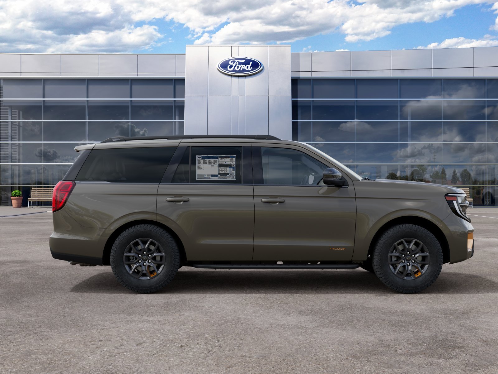 New 2027 Marsh Gray Ford Tremor® image 5