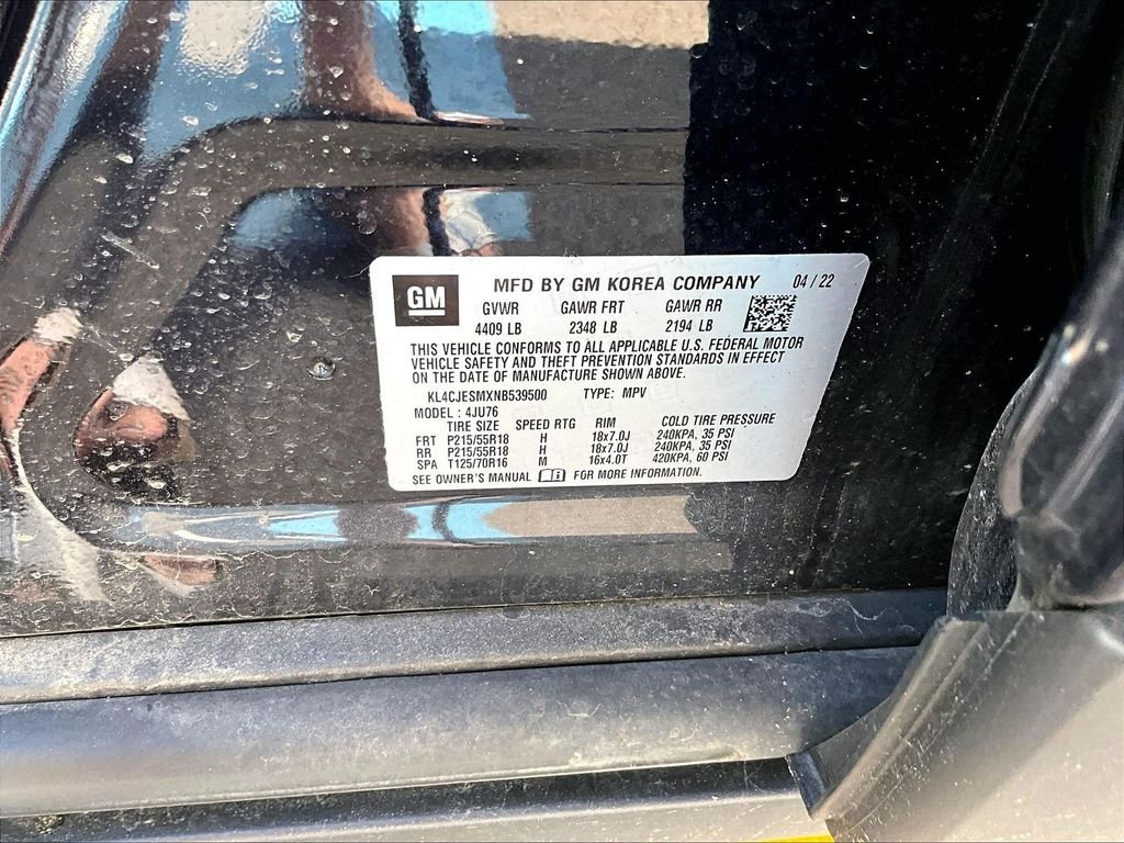 Used 2022 Blue Buick Preferred image 9