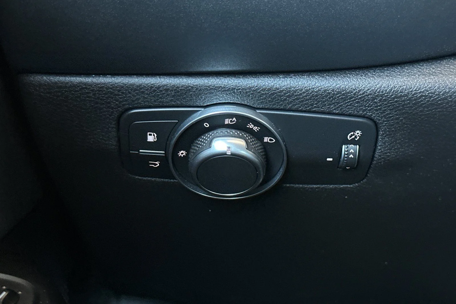 2024 Dodge Hornet R/T Plus - Photo 32