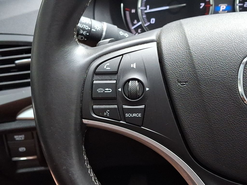 Used 2019 White Acura 3.5L Technology Package image 21