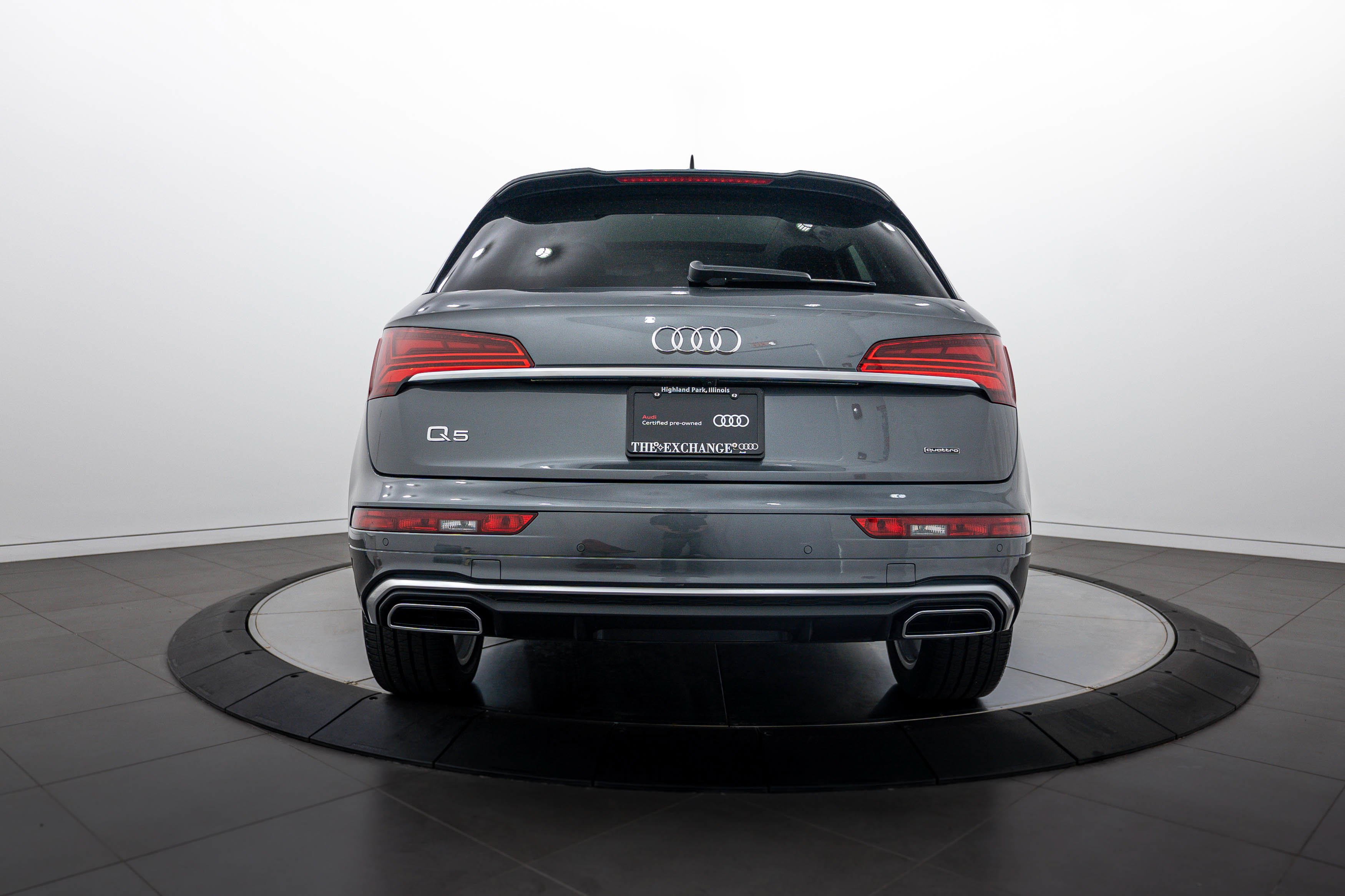 Certified Used 2023 Daytona Gray Pearl Effect Audi S line Premium Plus image 23