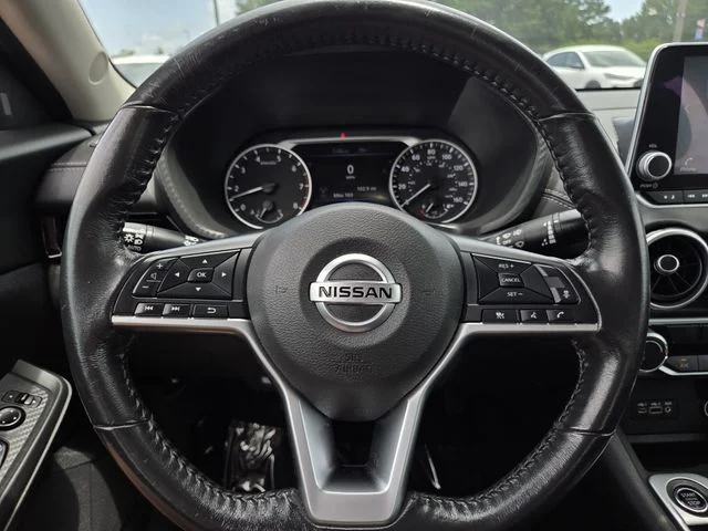Used 2022 Cloud White Nissan SV image 21