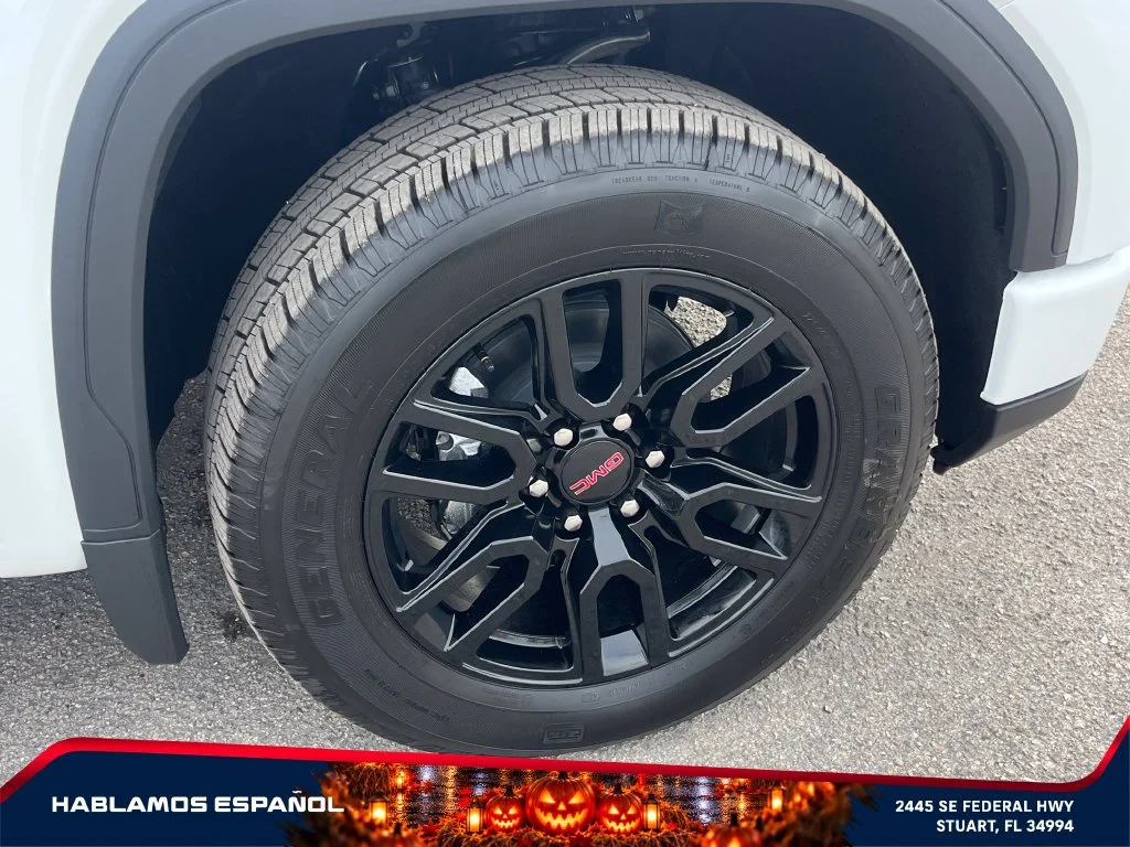 New 2026 Summit White GMC Elevation image 21