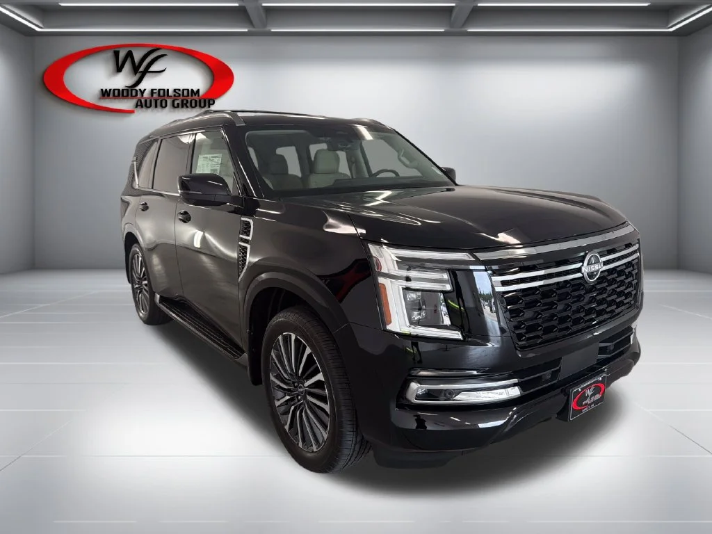 New 2026 Black Nissan Platinum Reserve image 3