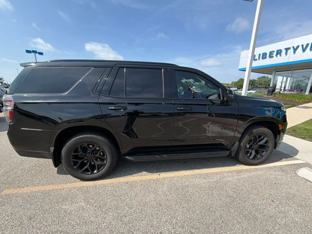 Used 2022 Black Chevrolet LT image 2